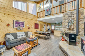 Walk to Ski Lift Family-Friendly Red River Haven!